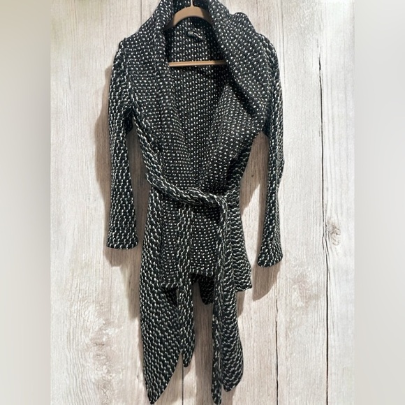 Flo Atelier Black White Asymmetrical Jacket OS Bulgarian Designer Handmade Coat - Picture 1 of 3